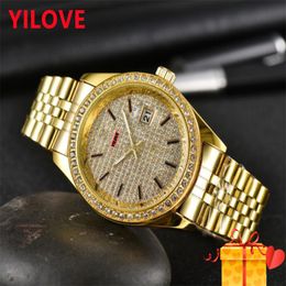 Top Womens Mens 40mm Watch 316L Stainliess Steel Sport Clock Quartz Imported Movement Waterproof Diamonds Luxury Gifts Business Calendar Wristwatches
