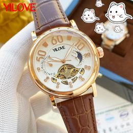 44mm Round 18K Gold Case Leather Wristband Watch Men Business Mall Style Multifunctional Clock Calendar Timing Success Men's Wristwatch