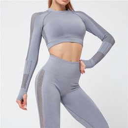 Seamless Women Yoga Sets Female Sport Gym suits Wear Running Clothes women Fitness Sport Yoga Suit Long Sleeve yoga clothing LJ200815