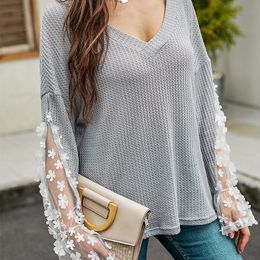 Women's T-Shirt Women V-neck Long Sleeve Y2k 2022 Casual Loose Autumn Shirt Female 3d Flower Lace Patchwork Elegant Top PulloverWomen's