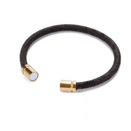 66scharm Bracelets Charm Bangles Designer Fashion Leather Bracelet Magnetic Buckle Free Size Unisex High Quality Jewellery Woman