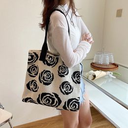 Evening Bags Knitting For Women Trend Korean Style Fashion Printing Design Beach Handbag Girl Shopping Shoulder Bag Green FlowersEvening