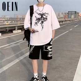 Summer Streetwear Men Set Tracksuit Man Printed Hip Hop T shirt Fashion Male Sportswear Two Pcs Tshirts Shorts 220623