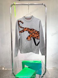 22ss Mens Women Designers Sweaters luxury Leopard letter Man Paris Street long Sleeve gray black white S-2XL