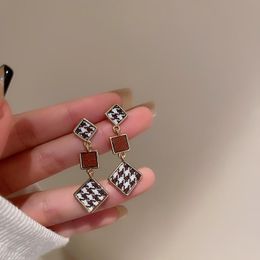 Dangle & Chandelier Retro Houndstooth Earrings Plaid Geometric Long Dripping Oil Black And White Checkerboard Love For WomenDangle