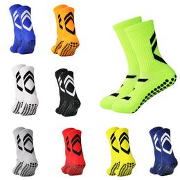 Sports thickened breathable basketball tennis volleyball men's and women's outdoor running anti slip football socks