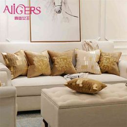 Avigers Embroidery Velvet Cushion Cover Luxury European Pillow Cover PillowCase Geometry Home Decorative Sofa Chair Throw Pillow 210401