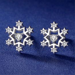 Fashion trend simple female small bright snowflake earrings silver earrings cold wind winter tide Valentine's Day Christmas gift earrings
