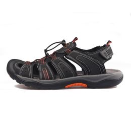 Men Sandals Thick Sole Outdoor Beach Breathable Summer Trekking Sport Shoes Nubuck Leather Rubber Clog Male 2020 Sale