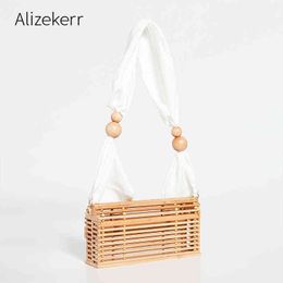 Evening bag New Bamboo Beach Bag Women Vintage Wooden Beads Hand Woven Cover Straw Ladies Casual Basket Shoulder Holiday 20220607