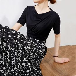 Camisas de blusas para mujeres Fashion Style Coreano Autunm Mujeres Slim Elegante Modal Algodón cómodo Cuel las cimas plisas de cuello de barra