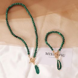 Charm Bracelets Vintage Malachite OT Drop Oil Leaves Green Stone Pearl Pendant Bangle For Women Fashion Bohemian Jewelry AccessoriesCharm