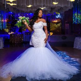Vintage Arabic African Mermaid Sexy Wedding Dresses Bridal Gowns Plus Size Off Shoulder Lace Appliques Crystal Beaded Pearls Tulle 403