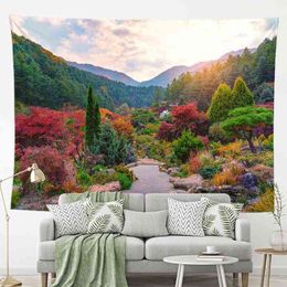 Beautiful Architecture Carpet Wall Forest Trail Large Tree Print Rugs Polyester Fabric Home Decor Hanging J220804