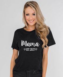 Mama Est 2022 Mom Life T-Shirt Baby Announcement Slogan Women Fashion Aesthetic Streetwear Mother Gift Quote Vintage Tees Tops Women's