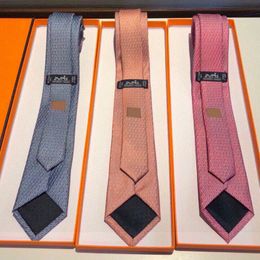 Designer Ties Men Neck Ties Fashion Mens Neckties Letter Print Handmade Business Leisure Cravat Silk Luxury Top Quality With Original Box 07