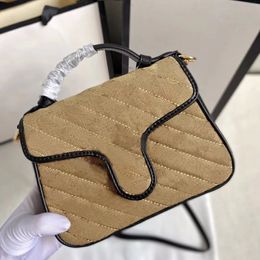 Brand Shoulder Bag Top Quality Ladies Fashion Leather Designer Handbag Ladies Flap Letter Stiletto Bag 3571