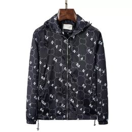 2022 New Fashion Brand Windbreaker Jackets Mens Winter Autumn Slim Fit Outerwear Coats Men's Designer Clothes Men Casual Jacket Plus Size M-3XL