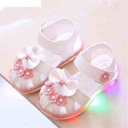 Xinfstreet Baby Toddler Girls Summer Shoes Children Sandals With Light Up Breathable Soft Bow Kids Girls Sandals Size 21-30 G220523