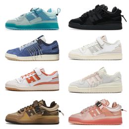 2022 Fashion Forum 84 Women Mens Casual Shoes Bad Bunny Forum Buckle Low The First Cafe Back to School Easter Egg White Royal Blue Wheat Men Designer Sneakers Trainers