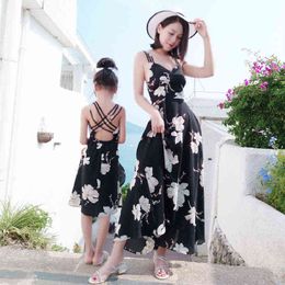 Mother Daughter Dresses Suspender Summer Family Matching Clothes Floral Family Look Mom And Daughter Dress Mommy And Me Dresses