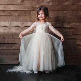 Cute Long Tulle Flower Girls Dresses Lace Applique Half Sleeve Crew Neck First Communion Dress Bridesmaid Girl Wedding Party Gowns A Line Kids Formal Wear