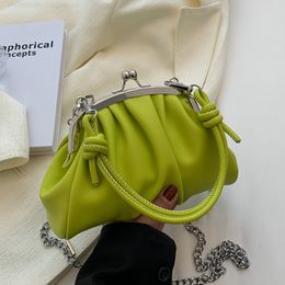 Сплошной цвет плиссированная сумка 2022 Новая мода из высококачественной мягкой кожи Женская дизайнерская сумка Дорожные сумки на ремне Сумка подмышки Y220802