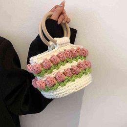 Cotton Knitting Handbag Women Flowers Hollow Crochet Tote Handmade Hook Bucket Bags Ladies Fashion Wooden Handle Top-Handle Bag 220627