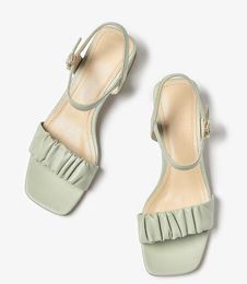2022 Designer Slippers Women Sandals Luxury Slides Oran Sandal Classic Flip Flop Casual Shoes Sneakers Trainer brand0214