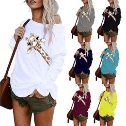 Casual White Giraffe Print Long T-shirt Women Loose O-Neck Long Sleeve Black Top Fashion Autumn Lady Harajuku Aesthetic Tees 2XL 220511