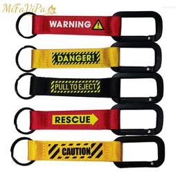 Keychains 1 PC Carabiner Keyring Danger Warning Keychain Fashion Trinket Pull To Eject Present Pilot Llavero Aviation Gift Sleutelhanger Eme