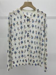 Tejidos de mujer Camas letras de flor azul impresión gráfica de tejido de punto delgado Cardigans mangas de mangas largas de lino suéter clásico top casual 202 mujeres '