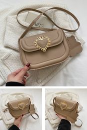 HBP Package bag fashion heart shaped lock sensation leisure day crossbody cute purses women bags