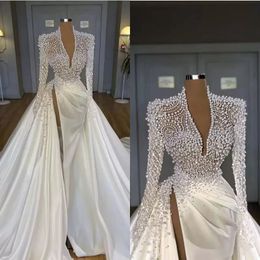 Luxury White Ball Gown Wedding Dresses Long Sleeves Sequins Beads Split V-Neck Bridal Gowns Chic Dubai Custom Made Vestidos De Novia