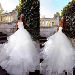 New Arrival Lace Tiered Skirts Strapless Mermaid Bridal Wedding Dresses With Tulle Layer Simple Elegant Boutique Wedding Princess Gown