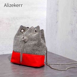 Evening Bag Rhinestone Canva Bucket Clutch Bag 2022 New Luxury Silver Ball Necklace Panelled Shoulder Ladie Wedding Wallet Trendy 220622