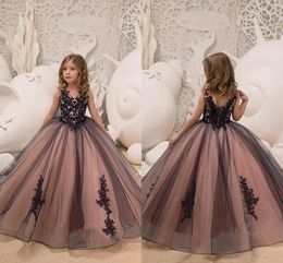 2022 Black v-neck sleeveless ball gown flower girls dress mc2224 Under 60 B0608G02