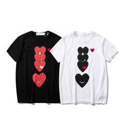 Designer Mens Play T Shirts Heart Badge Brand Fashion Womens Short Sleeve Cotton Top POLO Shirt Clothing op 853694