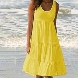 Summer Casual Sweet Spaghetti Strap White Dress Ladies V Neck Knee Length Big Swing Beach Loose es Women 220615