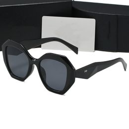 Дизайнерские солнцезащитные очки 2022 Fashion Trend Взрывные многоугольные очки Открытый пляж Женские мужские солнцезащитные очки 12 стилей высокого качества