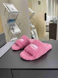 Fashion women slippers designer luxury Plush sandals hotel indoor shoes beach shoes 35-41