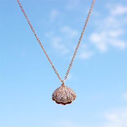 Pendant Necklaces Luxury Female Shell Pendants Necklace Cute Rose Gold Chain Crystal Romantic Small Pearl Wedding NecklacePendant