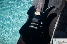 es MG-80X "Hide X" X Japan Model - Black electric guitar