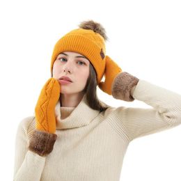 Berets Autumn/winter Thick-knit Hat And Glove Set For Women Fashion Solid Color Warm Wool Accessories SetBerets