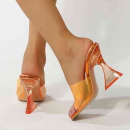 Pantofole da donna 2022 Fashion Wine Glass Sandals Women Ladies Crystal Large Slippe