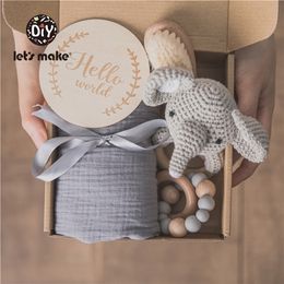 Let's Make Children's Bath Toys Baby Water Set Milestones Brush Rattle Shoes Bibs Pography Birth born Baby Gift For Kid LJ201215