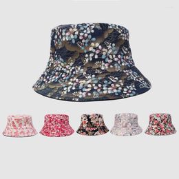 Berets Spring Day Cherry Blossoms Print Bucket Hats For Women Japanese Double-Sided Pink Flowers Summer Cotton Panama Caps Sun HatBerets Wen