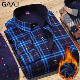 GAAJ Men Shirt Long Sleeve Floral Formal Fashion Print Plaid Checkered Casual Shirts Cotton Social Warm With Fur For Mens 220322