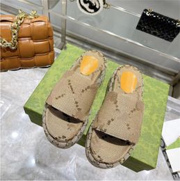 2022 Mode Herren Damen Sandalen Hausschuhe Slide Designer Luxus Flache High Heels Flip Flops Schuhe Bestickte Plattform Gummi Sandale Leder