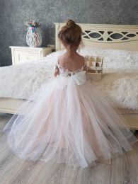 Vestido de menina de flores de casamento com mangas Lace Tulle Princesa vestido de baile para festa Vestidos de dama de honra júnior